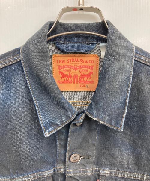 LEVI'S（リーバイス）LEVI'S (リーバイス) リペア加工デニムジャケット　トルコ製 インディゴ サイズ:Sの古着・服飾アイテム