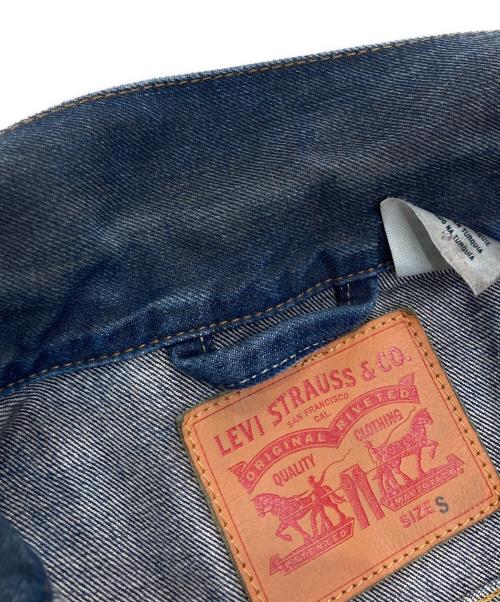 LEVI'S（リーバイス）LEVI'S (リーバイス) リペア加工デニムジャケット　トルコ製 インディゴ サイズ:Sの古着・服飾アイテム