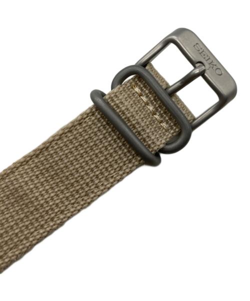 SEIKO（セイコー）SEIKO (セイコー) リストウォッチ レッドの古着・服飾アイテム