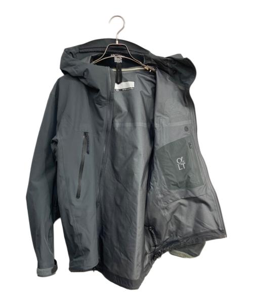 ARC'TERYX（アークテリクス）ARC'TERYX (アークテリクス) 'LEAF' Alpha LT Jacket gen2　GORE-TEX  グレー サイズ:Sの古着・服飾アイテム