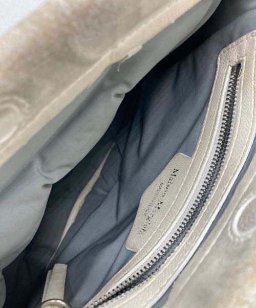 Maison Margiela（メゾンマルジェラ）Maison Margiela (メゾンマルジェラ) Glam Slamショルダーバッグ ホワイトの古着・服飾アイテム