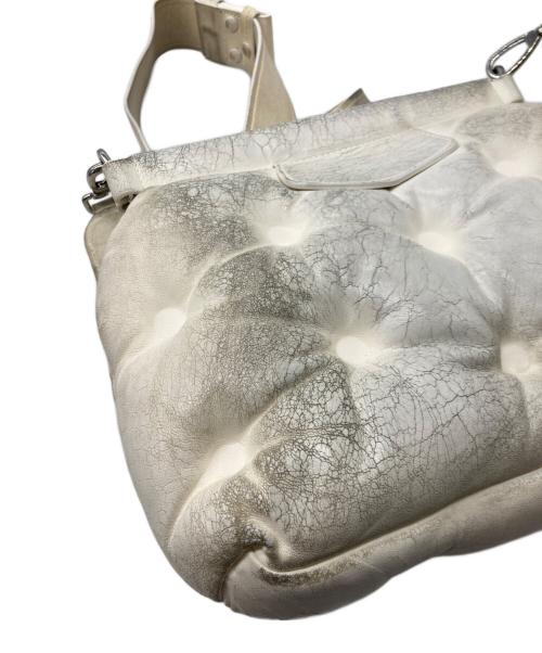 Maison Margiela（メゾンマルジェラ）Maison Margiela (メゾンマルジェラ) Glam Slamショルダーバッグ ホワイトの古着・服飾アイテム