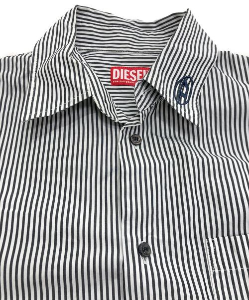 DIESEL（ディーゼル）DIESEL (ディーゼル) S-TRAXストライプシャツ ホワイト×ブラック サイズ:44の古着・服飾アイテム