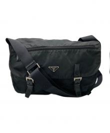PRADA（プラダ）の古着「ナイロンメッセンジャーバッグ」｜ブラック