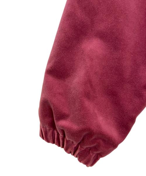 SUPREME（シュプリーム）Supreme (シュプリーム) Studded Velvet Hooded Work Jacket レッド サイズ:Ⅿの古着・服飾アイテム
