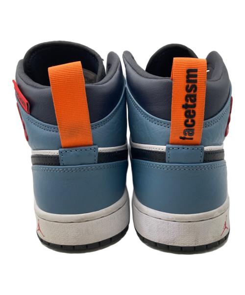 NIKE（ナイキ）NIKE (ナイキ) FACETASM (ファセッタズム) AIR JORDAN 1 MID SE FRLS APLA ホワイト×ブルー サイズ:26.5cmの古着・服飾アイテム