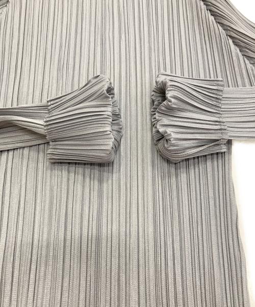 PLEATS PLEASE（プリーツプリーズ）PLEATS PLEASE (プリーツプリーズ) BASICS プリーツブラウス グレー サイズ:3の古着・服飾アイテム
