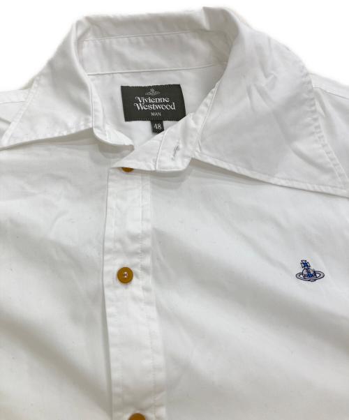 Vivienne Westwood man（ヴィヴィアン ウェストウッド マン）Vivienne Westwood man (ヴィヴィアン ウェストウッド マン) 変形アシンメトリーシャツ ホワイト サイズ:48の古着・服飾アイテム