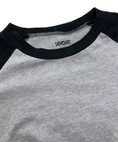 is-ness（イズネス）is-ness (イズネス) BALLOON RAGLAN LONG SLEEVE T ブラック×グレー サイズ:Ⅿの古着・服飾アイテム