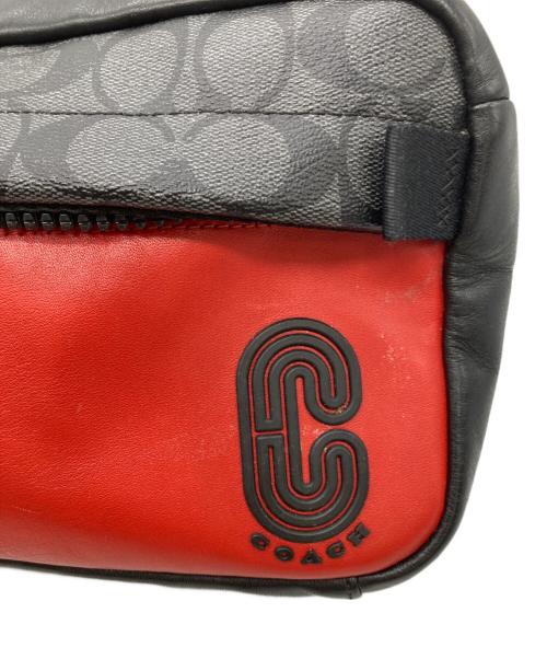 COACH（コーチ）COACH (コーチ) カラーブロックシグネチャーウエストバッグ グレー×レッドの古着・服飾アイテム