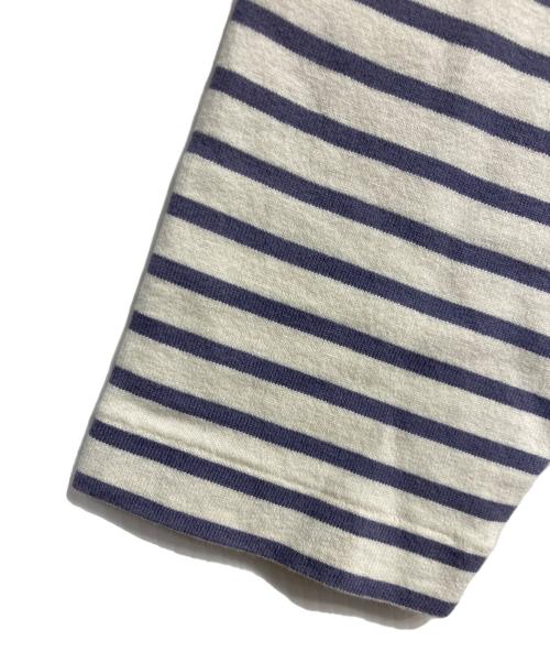 COMOLI（コモリ）COMOLI (コモリ) ボーダーボートネックカットソー ホワイト×パープル サイズ:1の古着・服飾アイテム