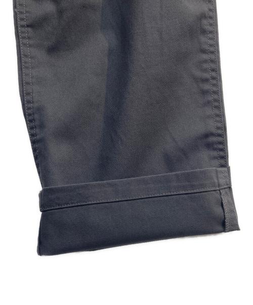 GRAMICCI（グラミチ）GRAMICCI (グラミチ) TWILL SLACKS グレー サイズ:XL 未使用品の古着・服飾アイテム