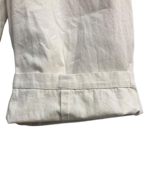 休日と詩（キュウジツトウタ）休日と詩 (キュウジツトウタ) ニューボンボンパンツ アイボリー サイズ:-の古着・服飾アイテム