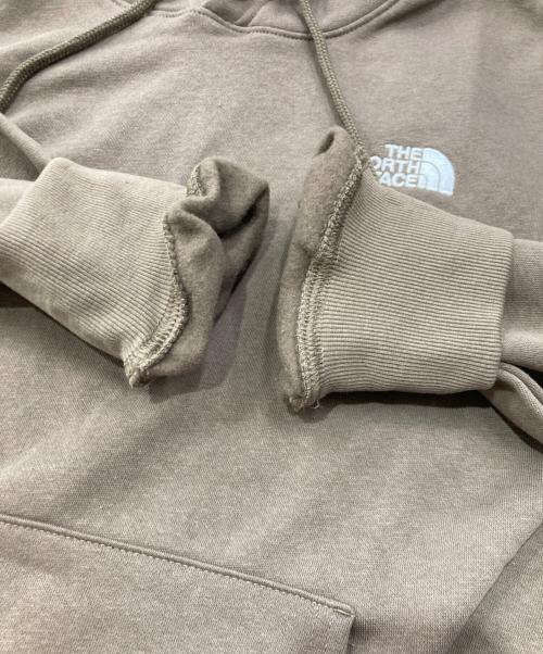 THE NORTH FACE（ザ ノース フェイス）THE NORTH FACE (ザ ノース フェイス) M EVLN VINTAGE HOODIE ブラウン サイズ:L 未使用品の古着・服飾アイテム