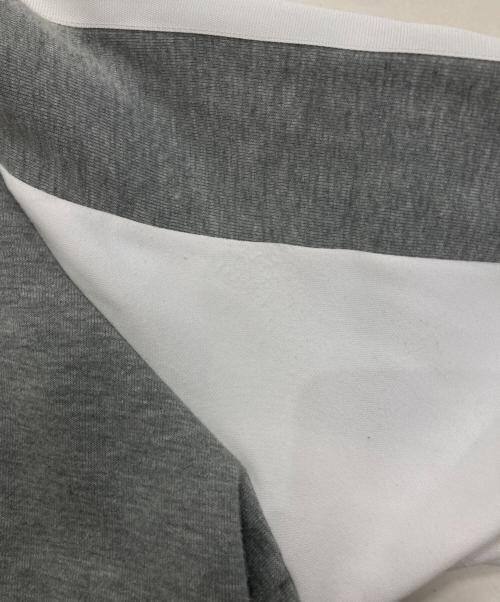 NIKE（ナイキ）NIKE (ナイキ) sacai (サカイ) ジップパーカー グレー サイズ:Mの古着・服飾アイテム
