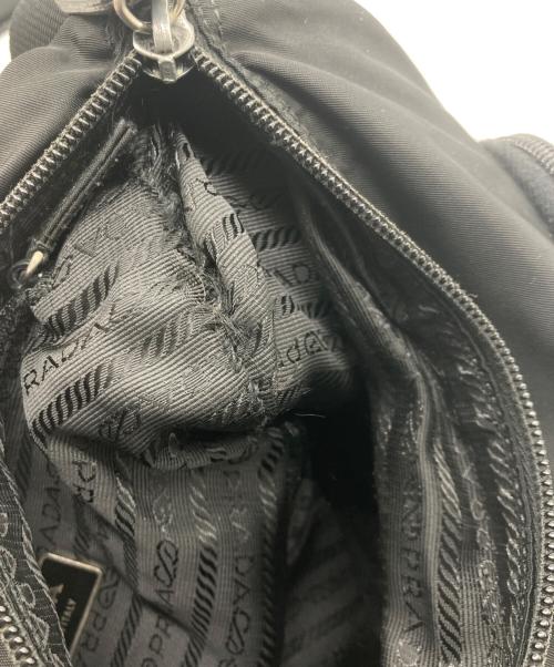 PRADA（プラダ）PRADA (プラダ) ナイロンショルダーバッグ ブラックの古着・服飾アイテム