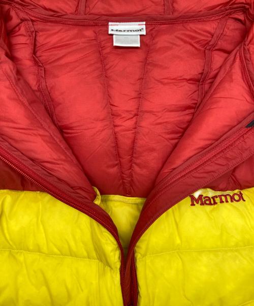 MARMOT（マーモット）MARMOT (マーモット) Lance Down Hoodie レッド×イエロー サイズ:XXLの古着・服飾アイテム