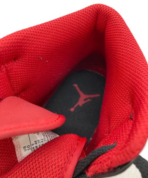 NIKE（ナイキ）NIKE (ナイキ) Air Jordan 1 Mid レッド×ブラック サイズ:28㎝ 未使用品の古着・服飾アイテム