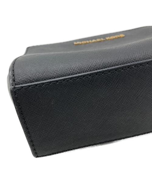 MICHAEL KORS（マイケルコース）MICHAEL KORS (マイケルコース) ショルダーバッグ ブラックの古着・服飾アイテム