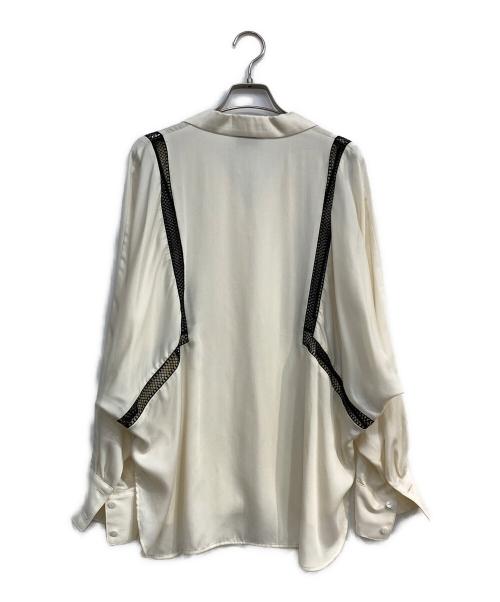 UNITED ARROWS（ユナイテッドアローズ）UNITED ARROWS (ユナイテッドアローズ) サテン オープンカラー シャツブラウス オフホワイト サイズ:Free 未使用品の古着・服飾アイテム