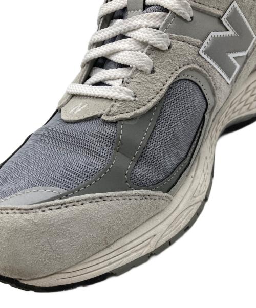 NEW BALANCE（ニューバランス）NEW BALANCE (ニューバランス) M2002RXJ グレー サイズ:28cmの古着・服飾アイテム