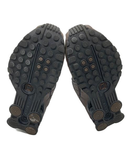NIKE（ナイキ）NIKE (ナイキ) SHOX R4 ブラウン サイズ:23.5cmの古着・服飾アイテム