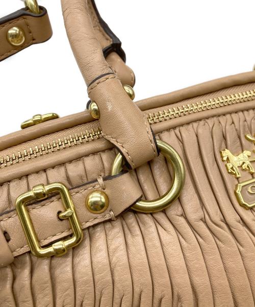 COACH（コーチ）COACH (コーチ) マディソンギャザードレザーバッグ ベージュの古着・服飾アイテム