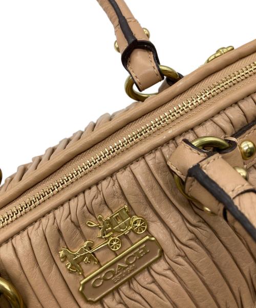 COACH（コーチ）COACH (コーチ) マディソンギャザードレザーバッグ ベージュの古着・服飾アイテム