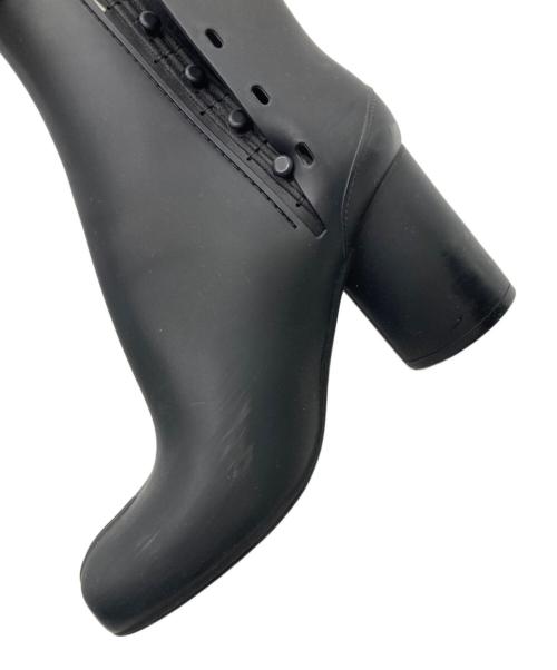 Maison Margiela 22（メゾンマルジェラ）Maison Margiela 22 (メゾンマルジェラ) タビラバーレインブーツ ブラック サイズ:36の古着・服飾アイテム