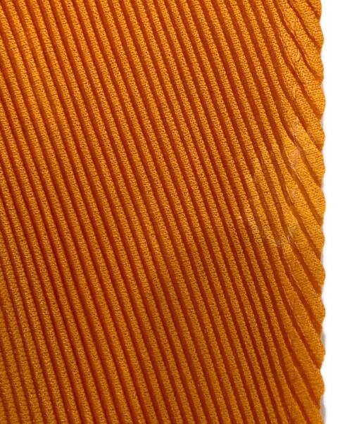 ISSEY MIYAKE（イッセイミヤケ）ISSEY MIYAKE (イッセイミヤケ) 半袖プリーツカーディガン オレンジ サイズ:3の古着・服飾アイテム