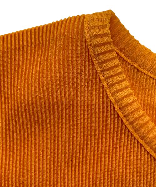 ISSEY MIYAKE（イッセイミヤケ）ISSEY MIYAKE (イッセイミヤケ) 半袖プリーツカーディガン オレンジ サイズ:3の古着・服飾アイテム