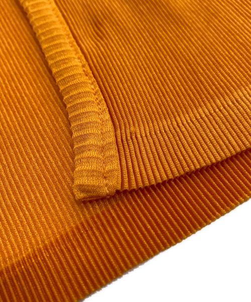 ISSEY MIYAKE（イッセイミヤケ）ISSEY MIYAKE (イッセイミヤケ) 半袖プリーツカーディガン オレンジ サイズ:3の古着・服飾アイテム