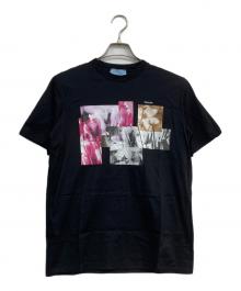 PRADA（プラダ）の古着「プリントTシャツ」｜ブラック