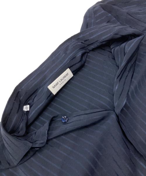 Saint Laurent Paris（サンローランパリ）Saint Laurent Paris (サンローランパリ) ストライプ シルク ロングスリーブシャツ ネイビー サイズ:38の古着・服飾アイテム