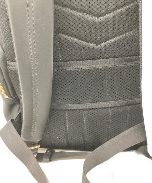 MICHAEL KORS（マイケル・コース）MICHAEL KORS (マイケル・コース) PRESCOTT ラージ バックパック ブラックの古着・服飾アイテム