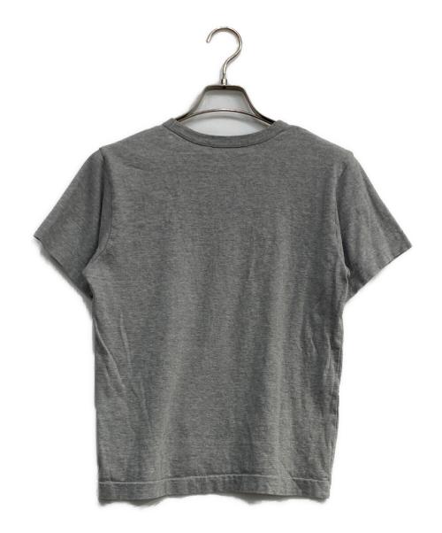 PLAY COMME des GARCONS（プレイコムデギャルソン）PLAY COMME des GARCONS (プレイコムデギャルソン) ワッペンTシャツ グレー サイズ:Lの古着・服飾アイテム