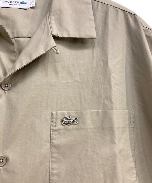 LACOSTE（ラコステ）LACOSTE (ラコステ) コットンバックサテンオープンカラーシャツ ベージュ サイズ:Lの古着・服飾アイテム