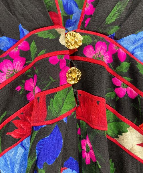 LEONARD PARIS（レオナール パリ）LEONARD PARIS (レオナール パリ) シルク花柄ワンピース ブラック×レッド サイズ:4の古着・服飾アイテム