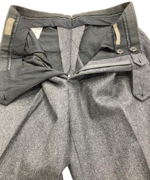 CARUSO（カルーゾ）CARUSO (カルーゾ) ウールスラックス グレー サイズ:46の古着・服飾アイテム