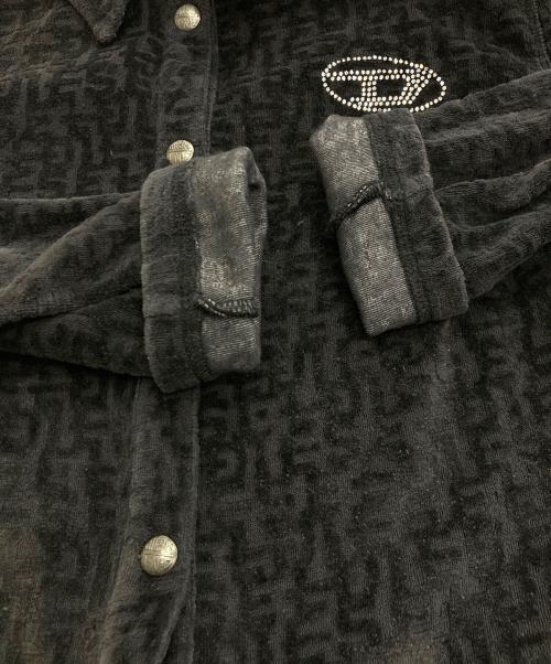 DIESEL（ディーゼル）DIESEL (ディーゼル) モノグラム ジャガード Dロゴラインストーン グレー サイズ:Mの古着・服飾アイテム