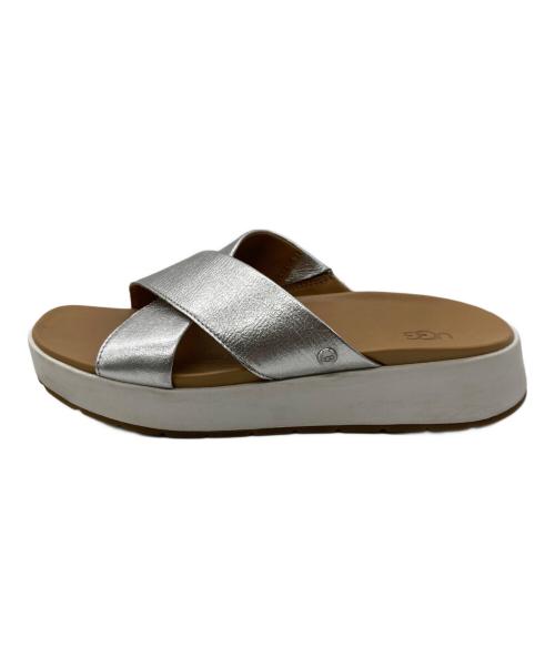 UGG（アグ）UGG (アグ) クロスストラップサンダル シルバー サイズ:24㎝の古着・服飾アイテム