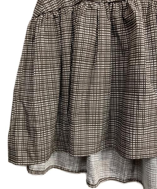 mizuiro-ind（ミズイロインド）mizuiro-ind (ミズイロインド) ペプラムブラウス ブラウン サイズ:FREEの古着・服飾アイテム