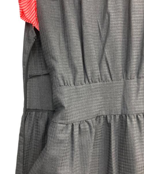 LIMI feu（リミフゥ）LIMI feu (リミフゥ) ウールVネックノースリーブワンピース グレー サイズ:Sの古着・服飾アイテム