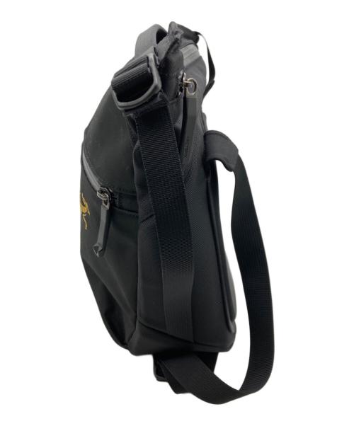ARC'TERYX（アークテリクス）ARC'TERYX (アークテリクス) ARRO 8 SHOULDER BAG ブラックの古着・服飾アイテム