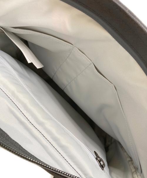 ARC'TERYX（アークテリクス）ARC'TERYX (アークテリクス) ARRO 8 SHOULDER BAG ブラックの古着・服飾アイテム
