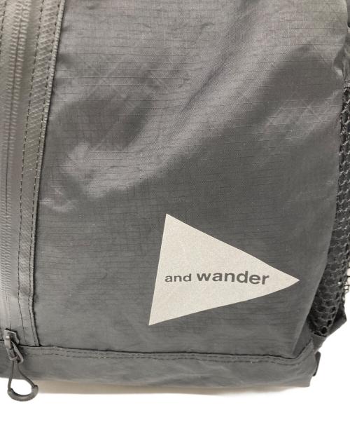 and wander（アンドワンダー）and wander (アンドワンダー) エコパック 30L バックパック ブラックの古着・服飾アイテム