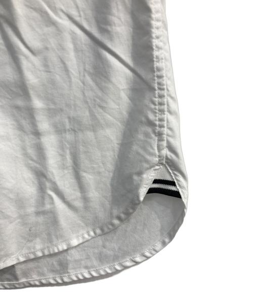 FRED PERRY（フレッドペリー）FRED PERRY (フレッドペリー) SHORT SLEEVE OXFORD ホワイト サイズ:Lの古着・服飾アイテム