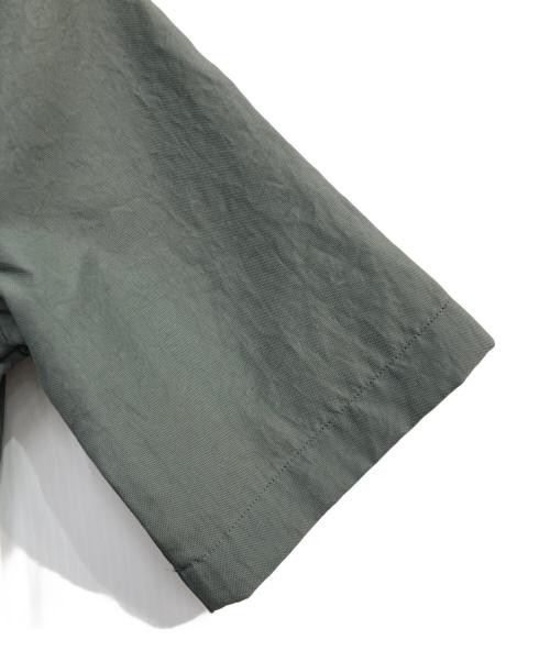 MARNI（マルニ）MARNI (マルニ) 半袖ナイロンジップシャツ グリーン サイズ:44の古着・服飾アイテム