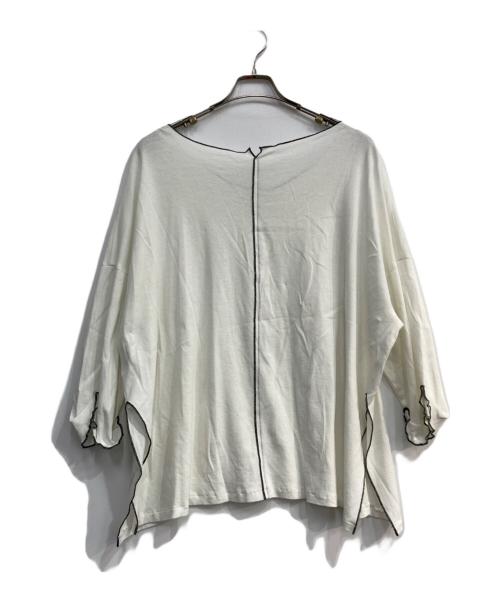 BEARDSLEY（ビアズリー）BEARDSLEY (ビアズリー) イニシャルメロープルオーバー ホワイト サイズ:Freeの古着・服飾アイテム