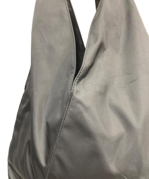 OUTDOOR（アウトドア）OUTDOOR (アウトドア) RISLEY (リズレー) トライアングルフリルバッグ ブラックの古着・服飾アイテム